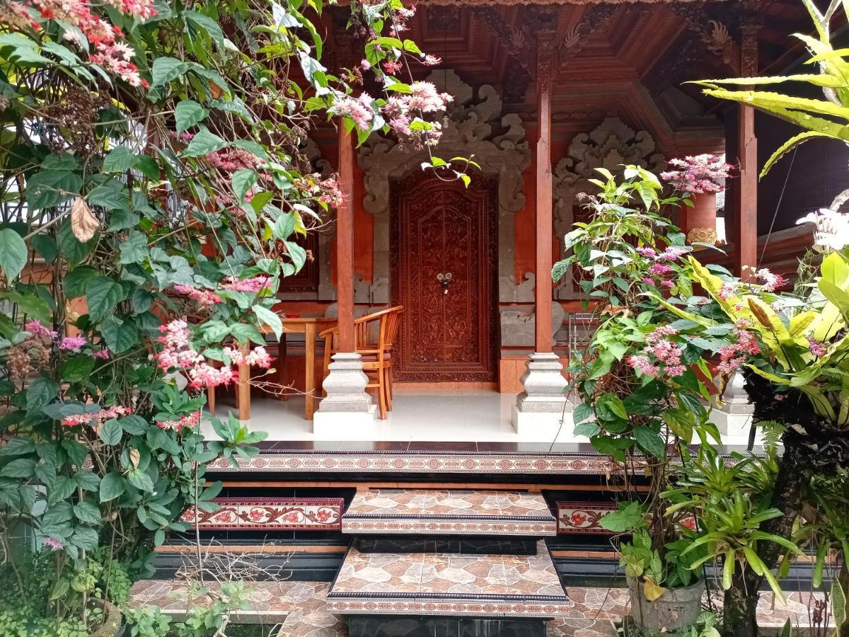 Nyoman House Ubud Экстерьер фото